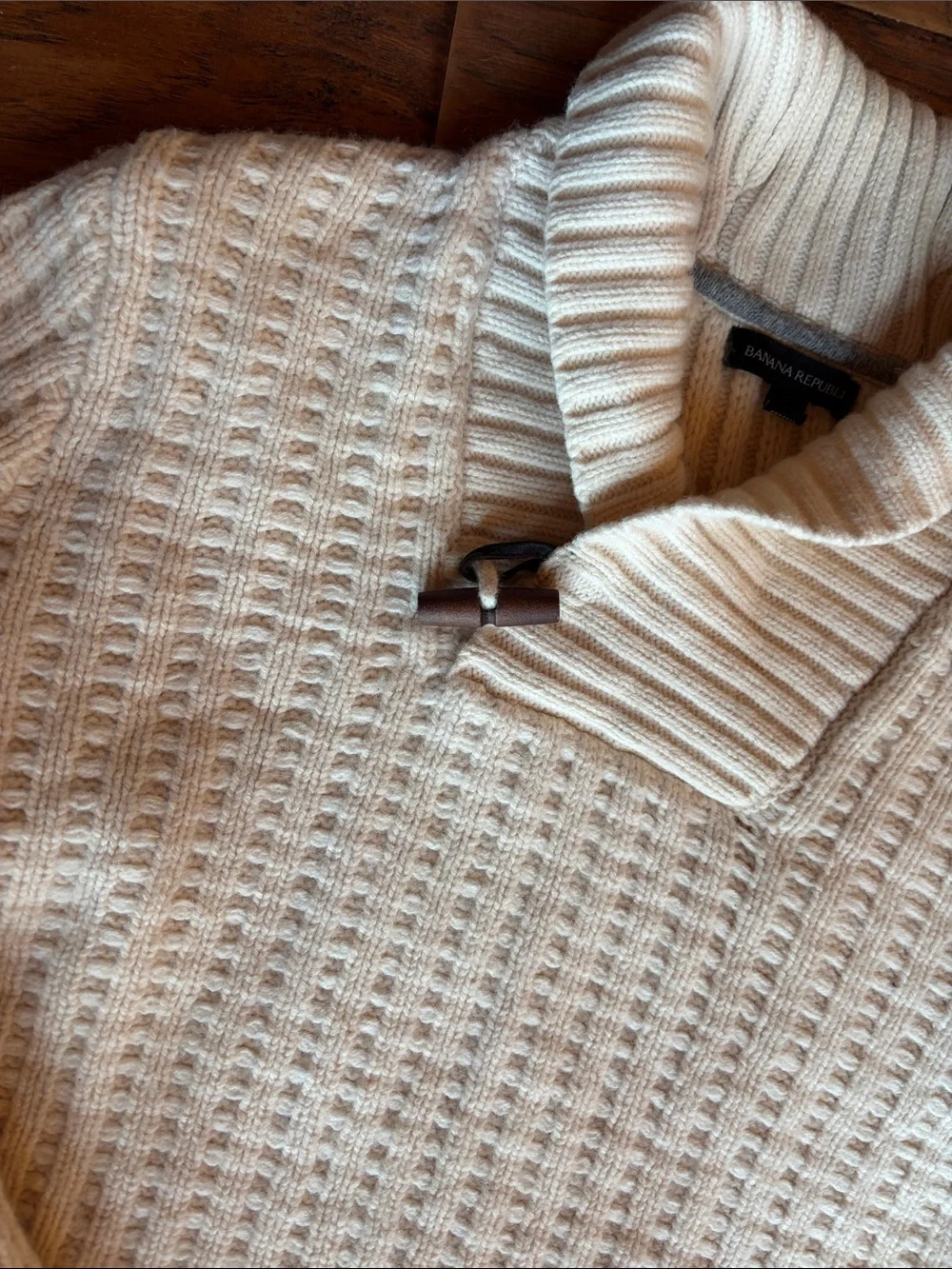 Banana Republic Men's Cream Turtleneck Toggle Sweater